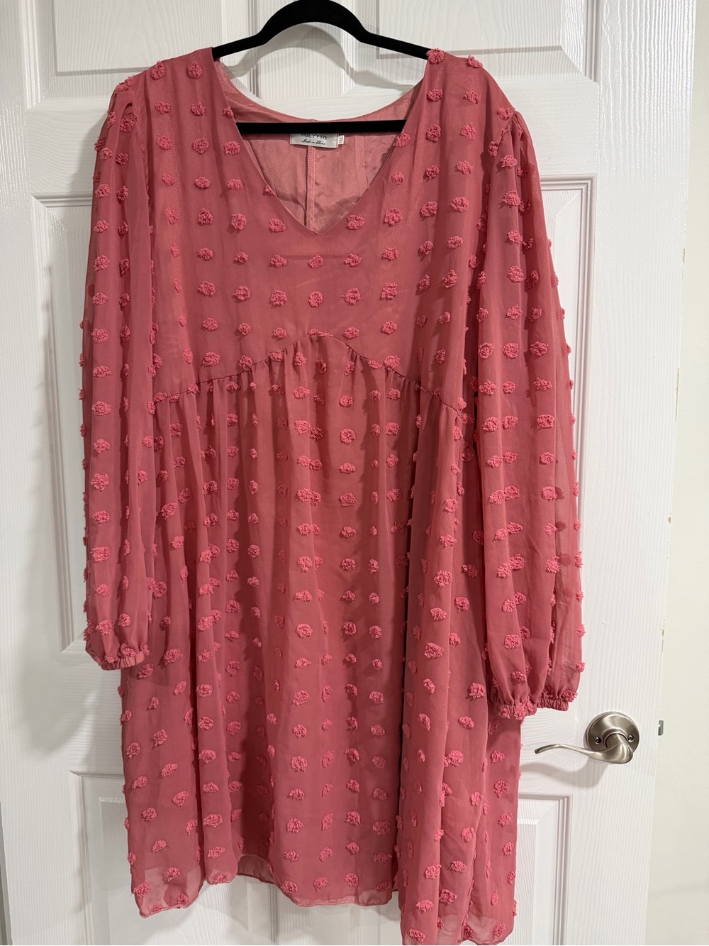 Textured Dot Midi Dress in Rose Pink